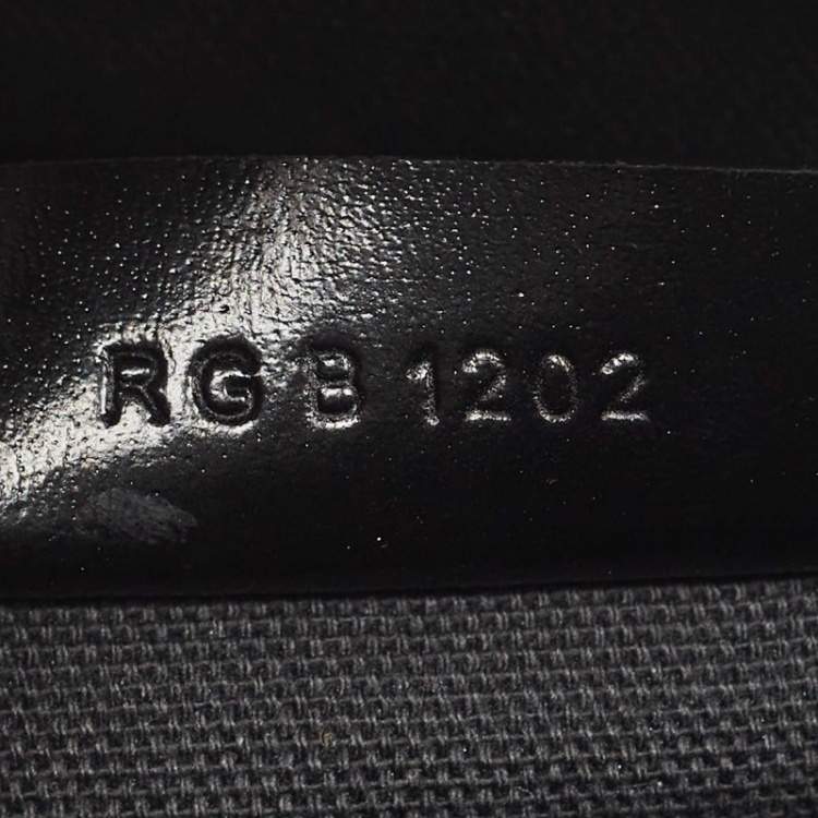 Pre Owned Givenchy Black Glossy Leather Small Antigona Satchel