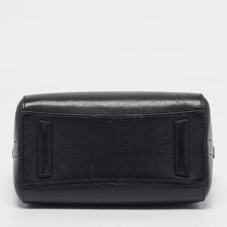 Pre Owned Givenchy Black Leather Mini Antigona Satchel