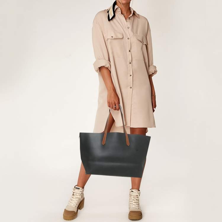 Pre Owned Givenchy Black Leather GV Shopper Tote
