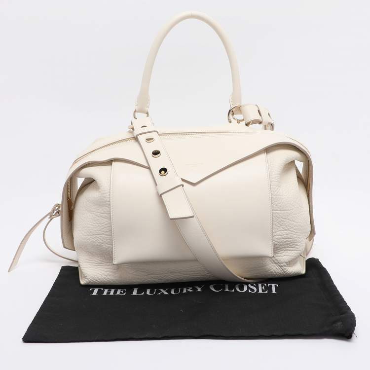 Pre Owned Givenchy Cream Leather Medium Sway Bag