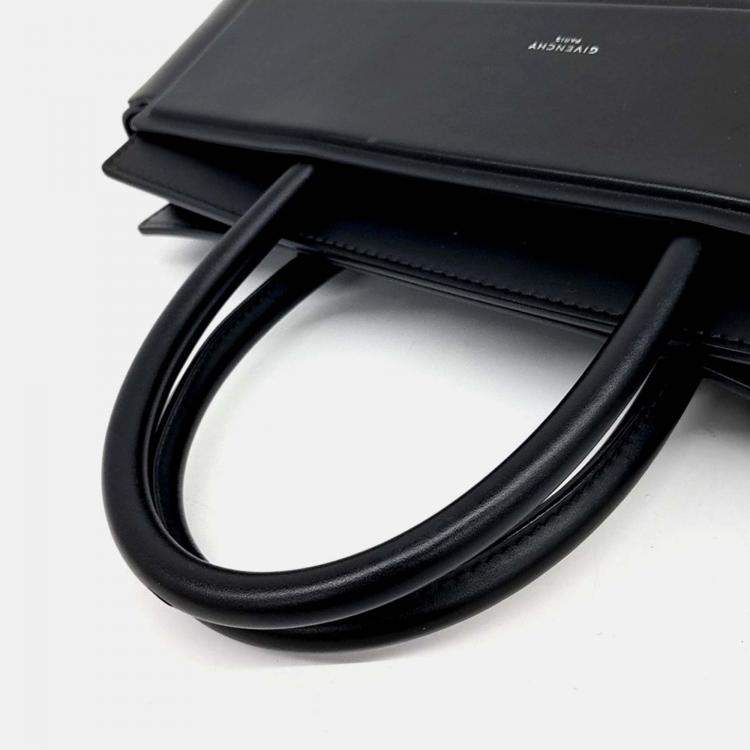 Pre Owned Givenchy Black Leather Horizon Small
