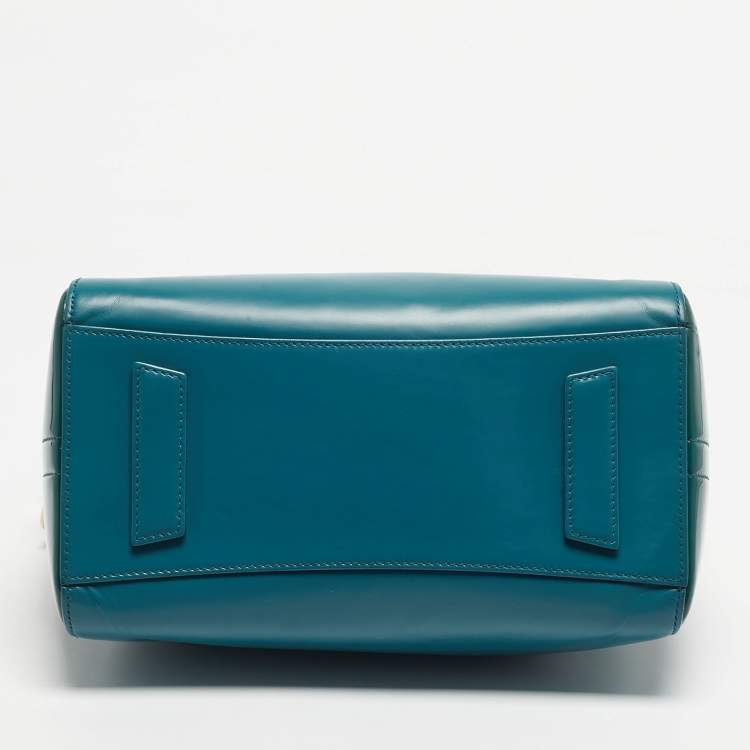 Pre Owned Givenchy Green Patent and Leather Small Antigona Satchel