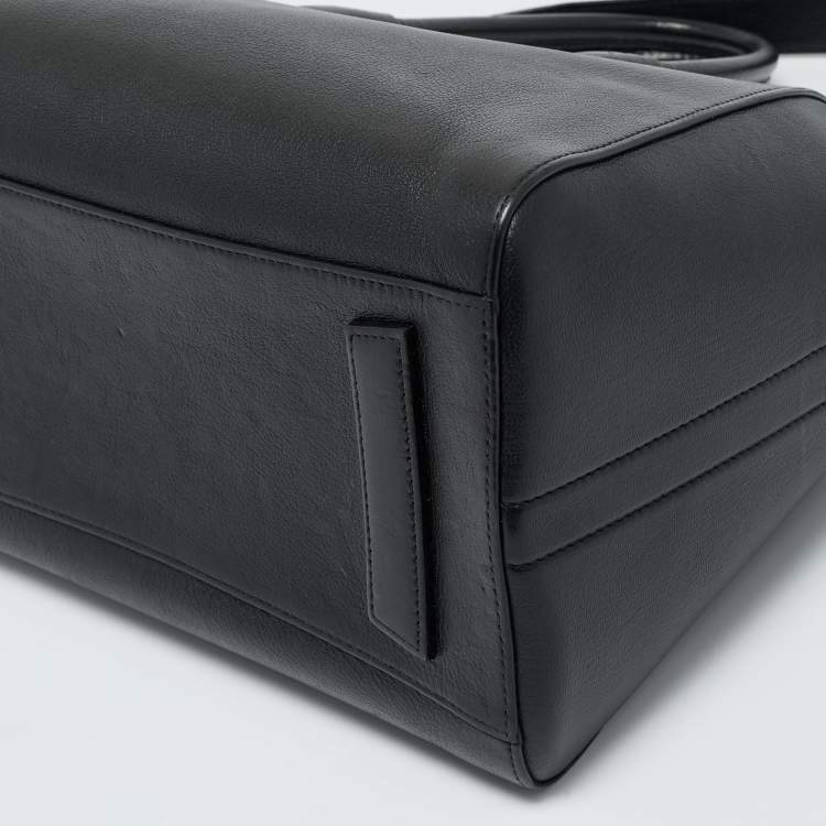 Pre Owned Givenchy Black Leather Medium Antigona Satchel