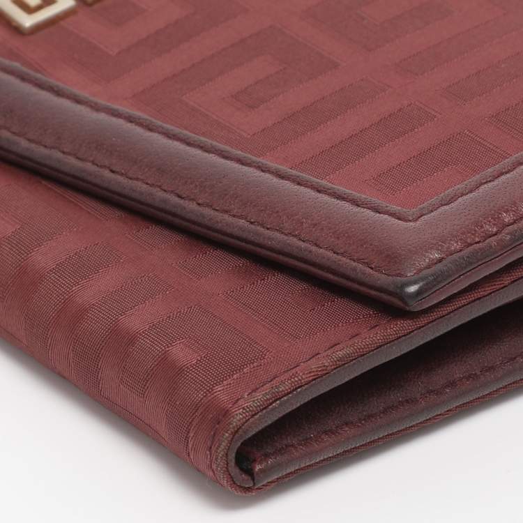 مملوكة مسبقًا محفظة كونتينينتال جيفنشي جلد ونايلون مونوغرامي بورجوندي