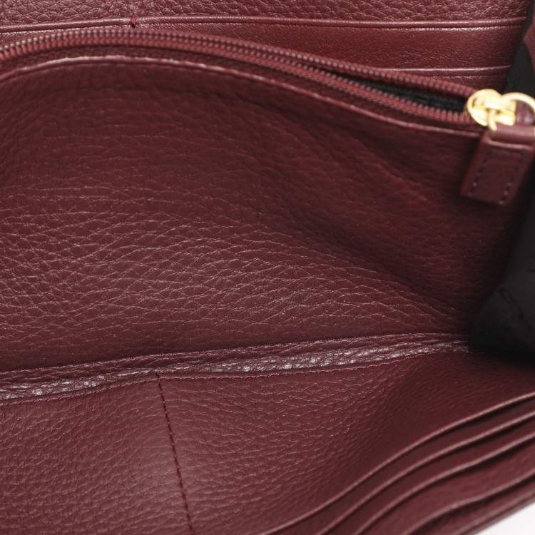 مملوكة مسبقًا محفظة كونتينينتال جيفنشي جلد ونايلون مونوغرامي بورجوندي