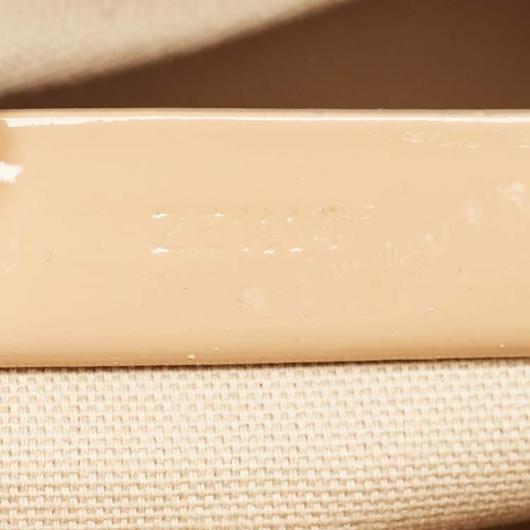 مملوكة مسبقًا Givenchy Antigona Small Beige Patent Leather Satchel