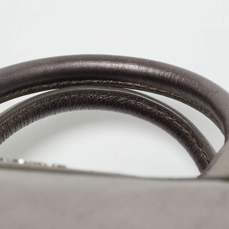 مملوكة مسبقًا Givenchy Metallic Dark Grey Leather Zip Duffle Bag