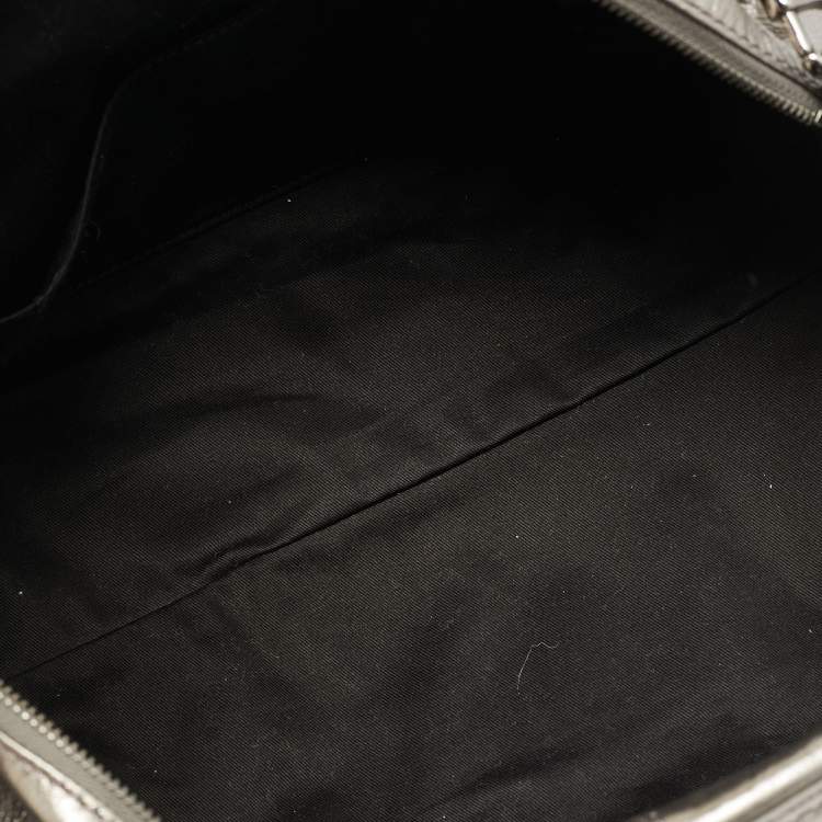 مملوكة مسبقًا Givenchy Metallic Dark Grey Leather Zip Duffle Bag