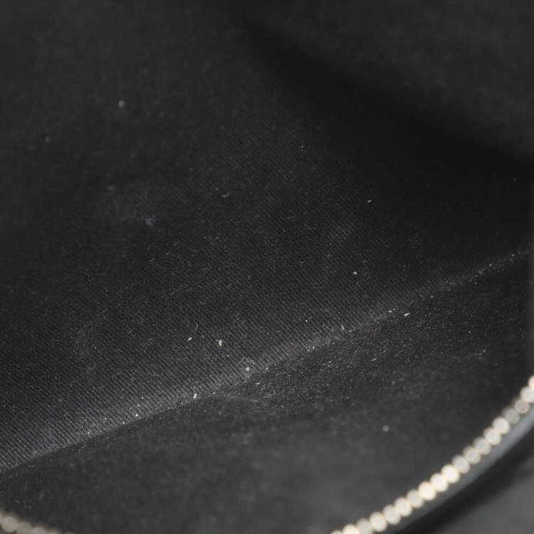 مملوكة مسبقًا Givenchy Antigona Medium Black Leather Satchel