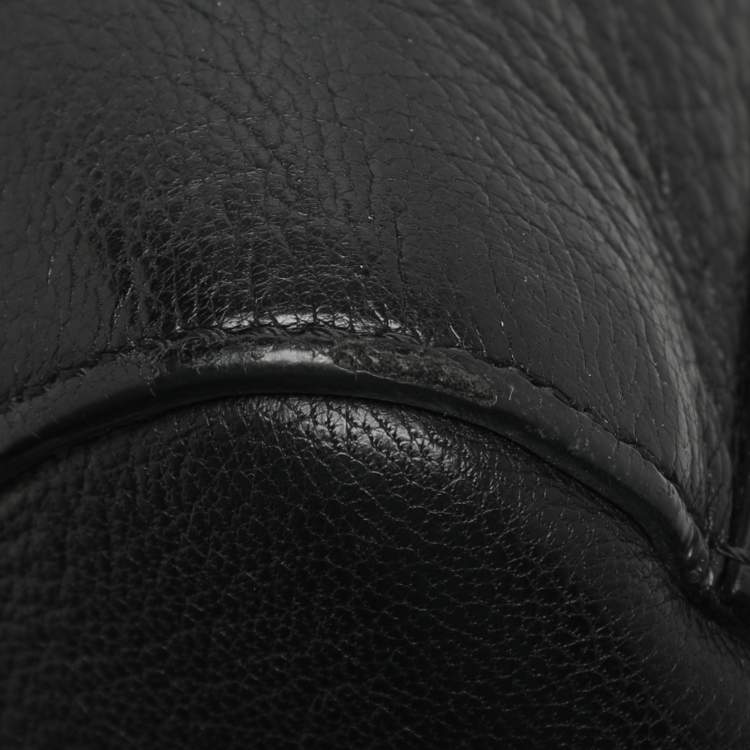 مملوكة مسبقًا Givenchy Antigona Medium Black Leather Satchel