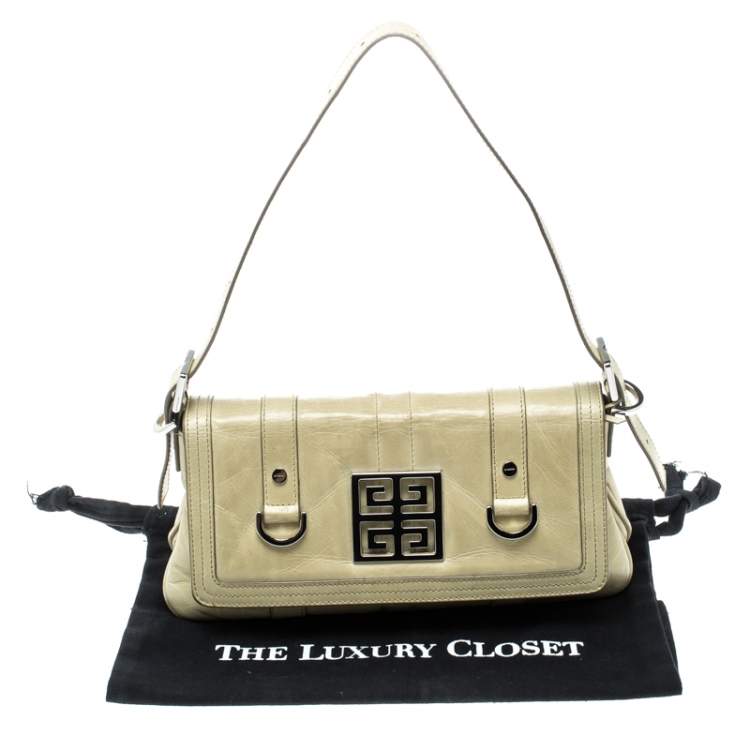 Pre Owned Givenchy Light Green Leather Shoulder Bag