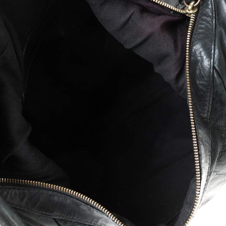 مملوكة مسبقًا Givenchy Black Leather Hobo