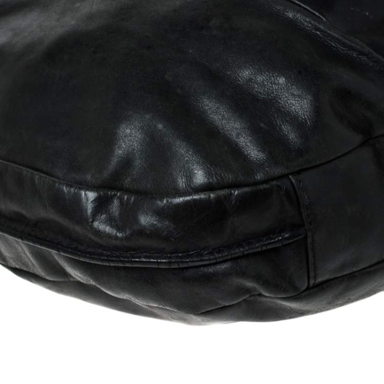 مملوكة مسبقًا Givenchy Black Leather Hobo