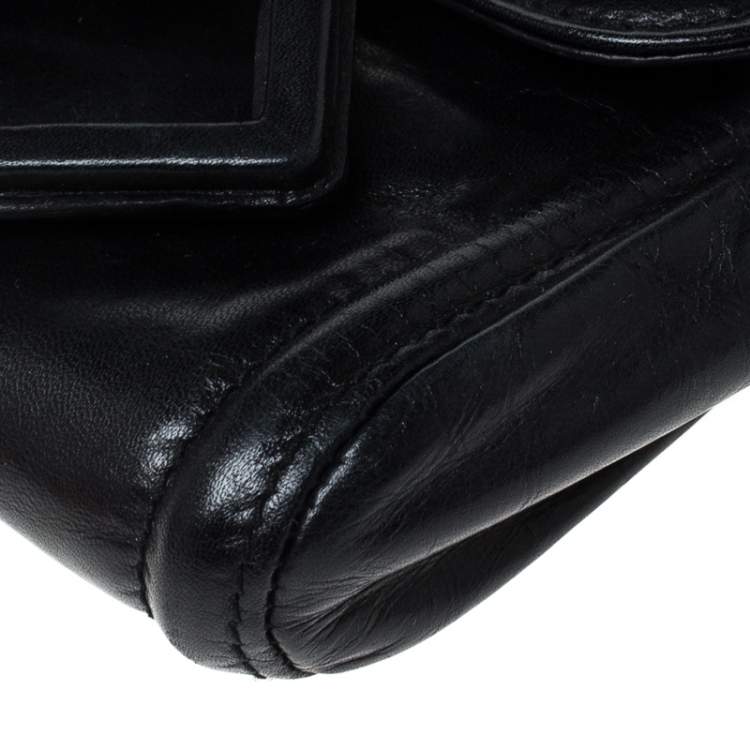 Pre Owned Givenchy Black Leather Knot Clutch