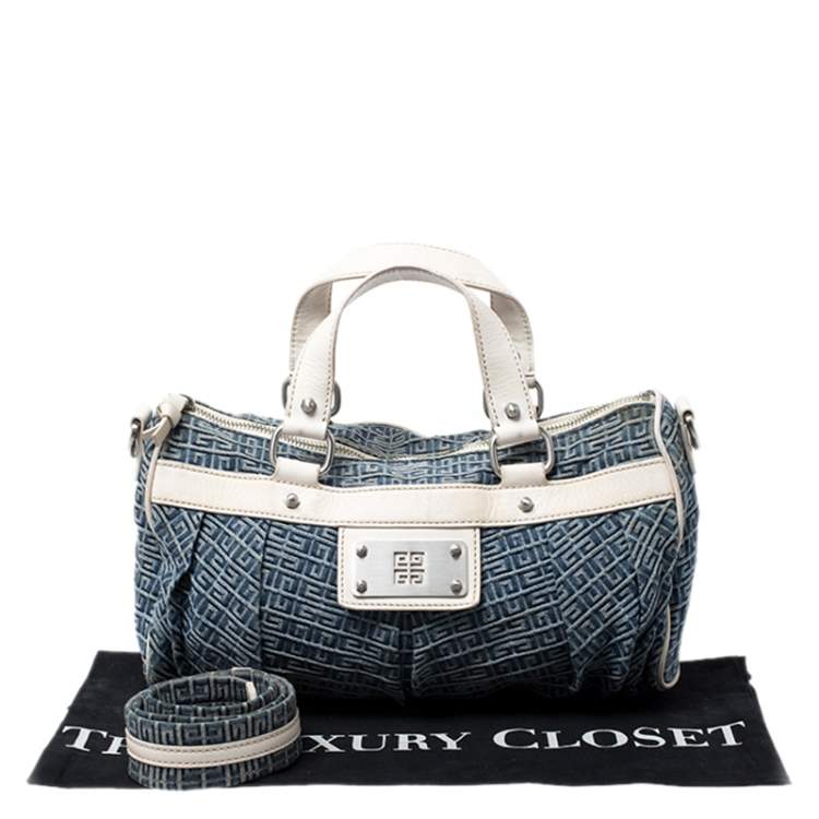 مملوكة مسبقًا Givenchy Blue/White Denim and Leather Crossbody Bag