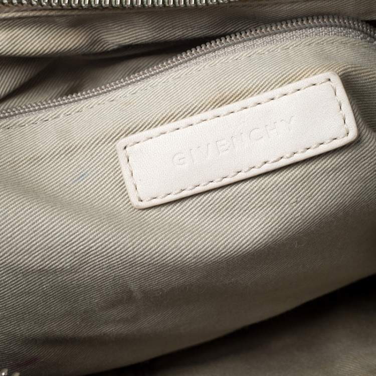 مملوكة مسبقًا Givenchy Blue/White Denim and Leather Crossbody Bag