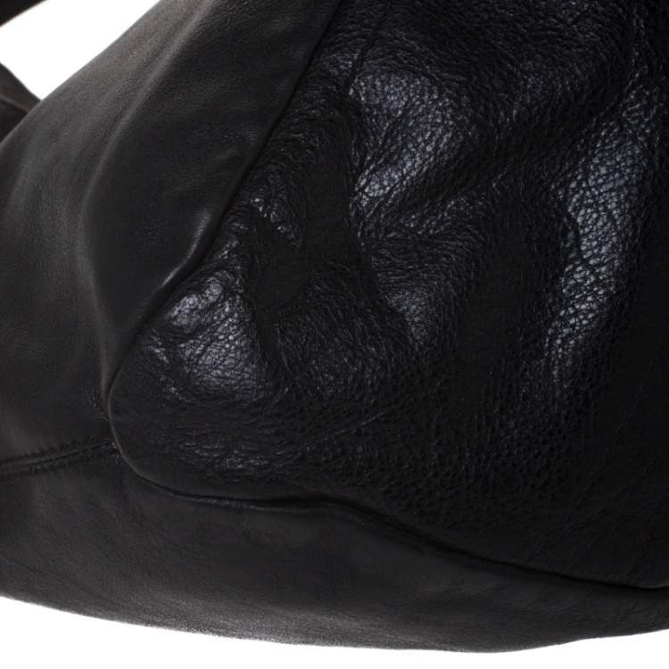 Pre Owned Givenchy Black Leather Tihan Hobo