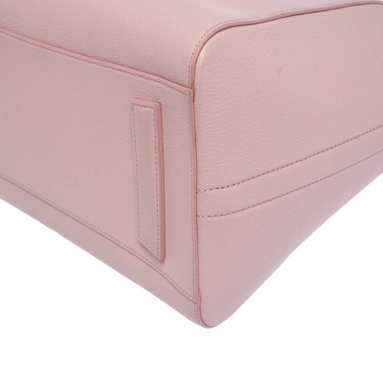 مملوكة مسبقًا Givenchy Pink Leather Medium Antigona Satchel