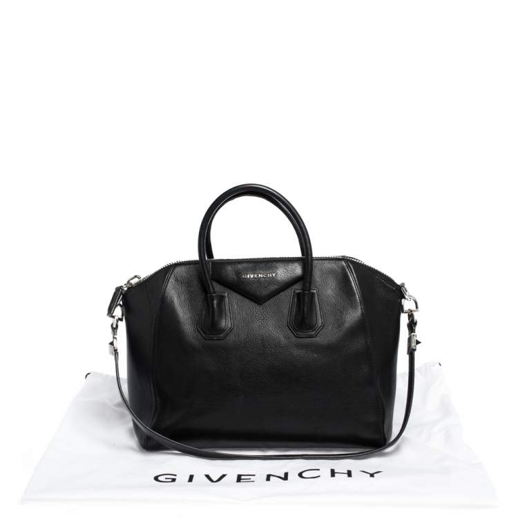 مملوكة مسبقًا Givenchy Black Leather Medium Antigona Satchel