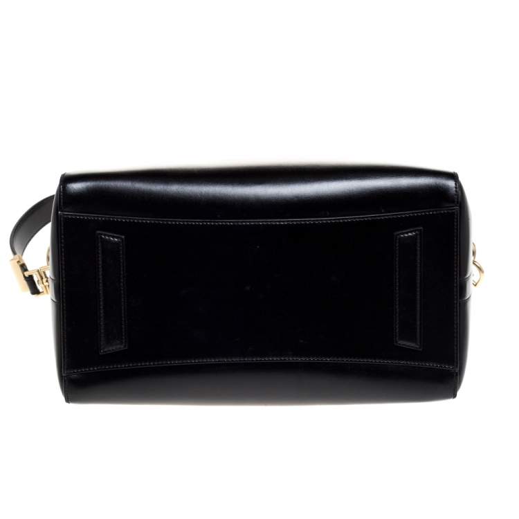 Pre Owned Givenchy Black Leather Medium Antigona Satchel