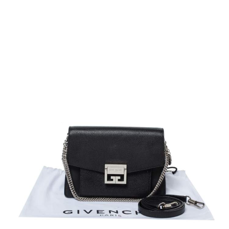 مملوكة مسبقًا Givenchy Black Leather GV3 Shoulder Bag