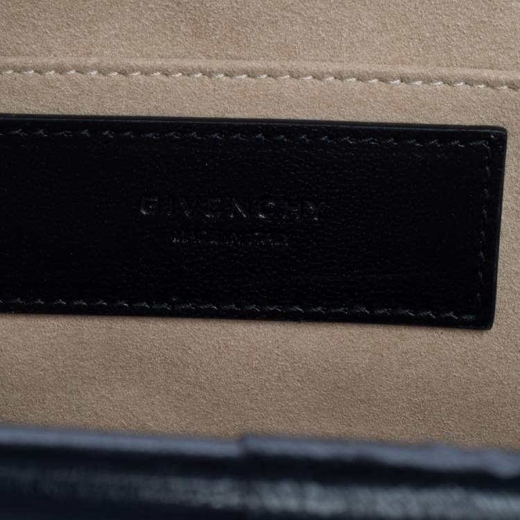 Pre Owned Givenchy Black Quilted Leather Medium Gem Shoulder Bag