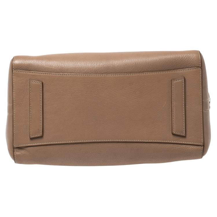 مملوكة مسبقًا Givenchy Nude Pink Leather Medium Antigona Satchel