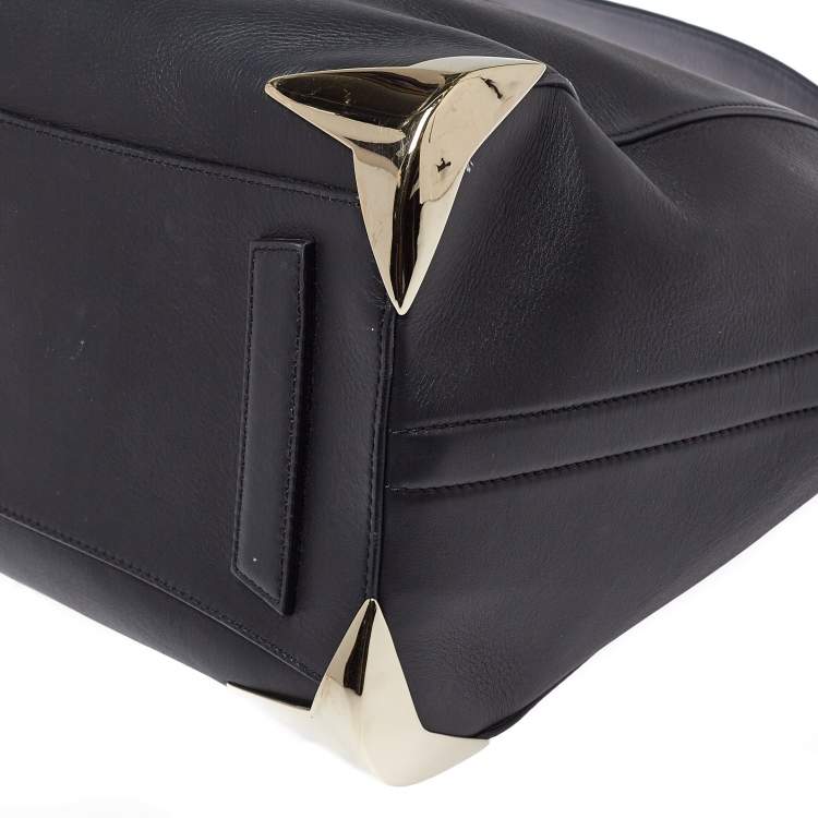 Pre Owned Givenchy Black Leather Medium Antigona Metal Detail Satchel