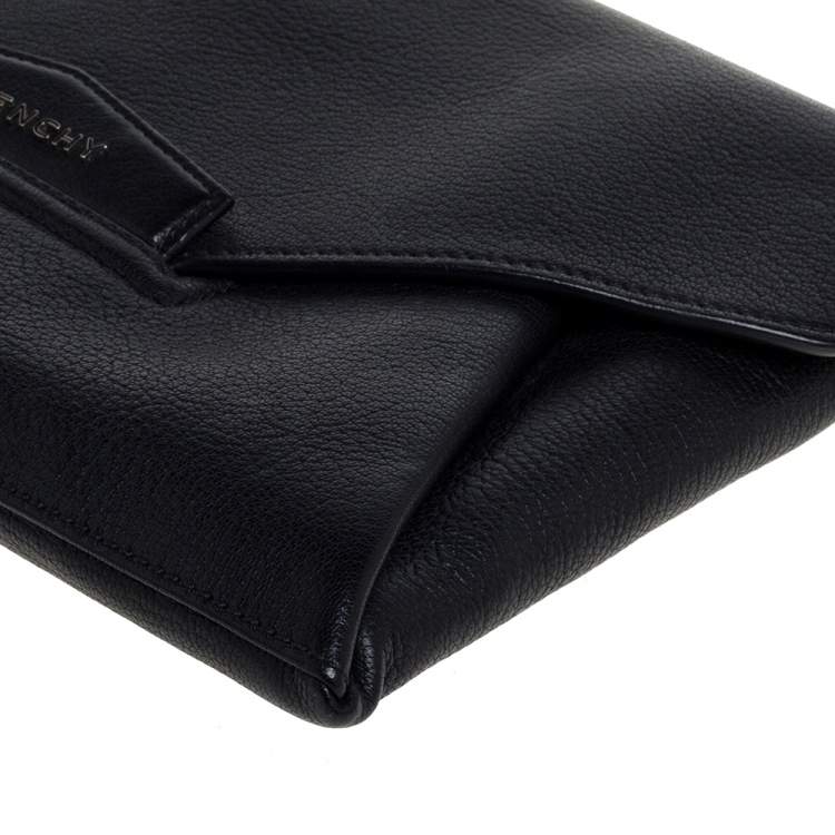Pre Owned Givenchy Black Leather Antigona Envelope Clutch