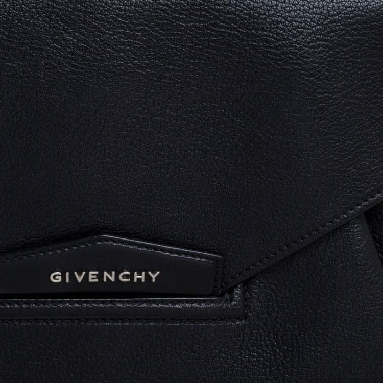 Pre Owned Givenchy Black Leather Antigona Envelope Clutch