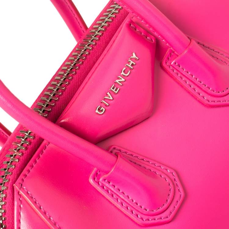 مملوكة مسبقًا Givenchy Neon Pink Leather Mini Antigona Satchel