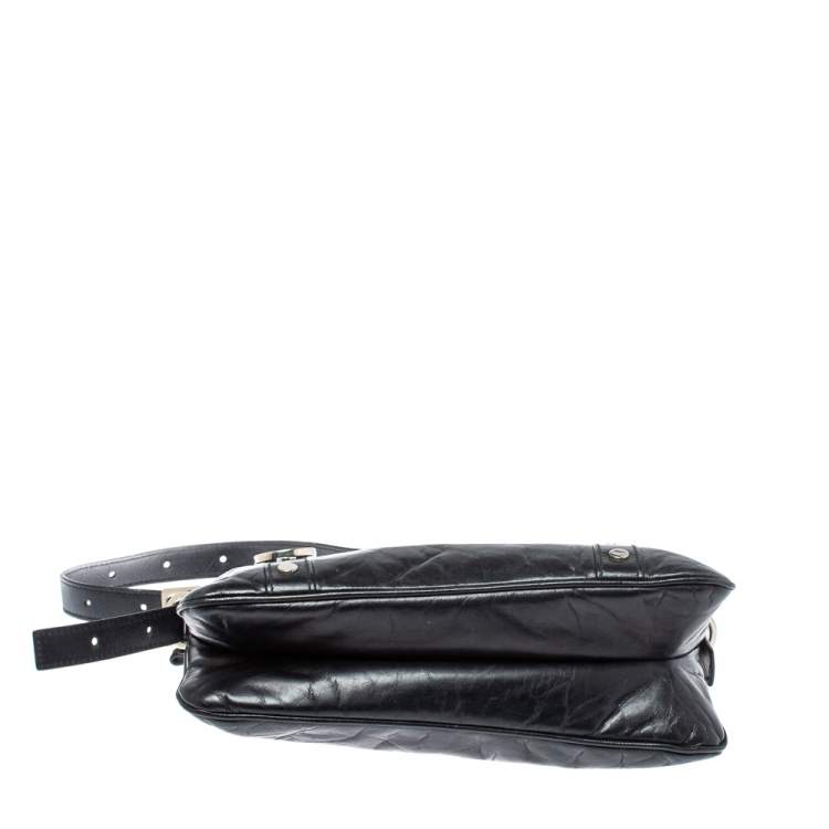Pre Owned Givenchy Black Leather Logo Metal Baguette Shoulder Bag