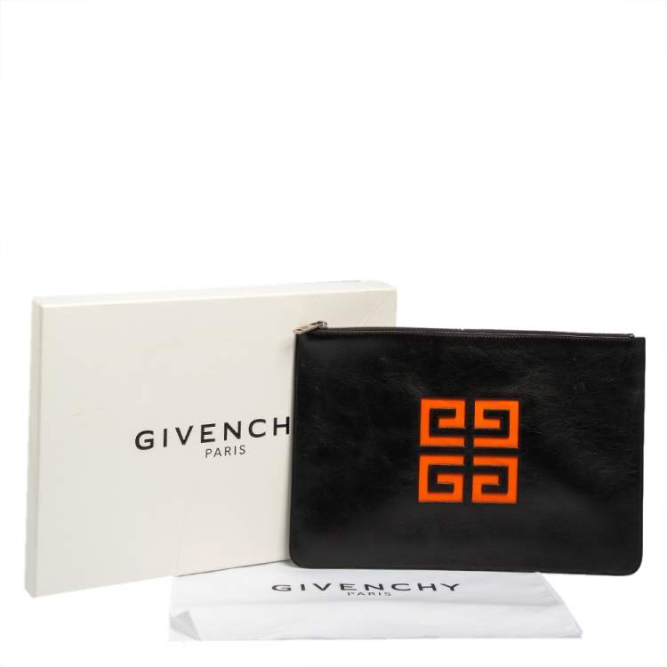Pre Owned Givenchy Black Leather Zip Clutch