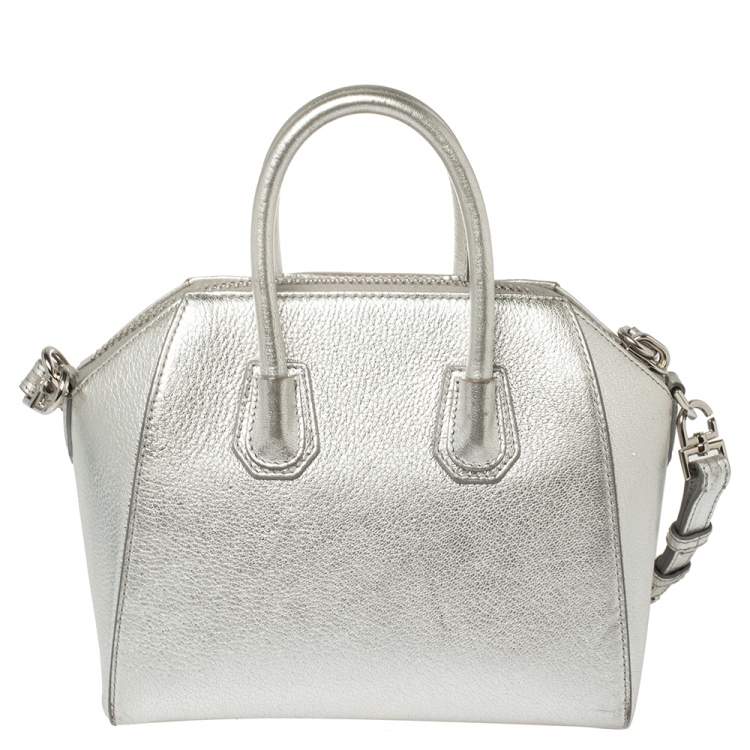 مملوكة مسبقًا Givenchy Silver Leather Mini Antigona Satchel