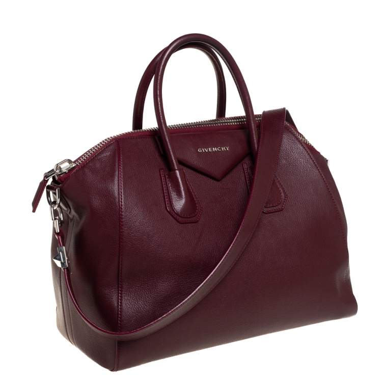 مملوكة مسبقًا Givenchy Burgundy Leather Medium Antigona Satchel