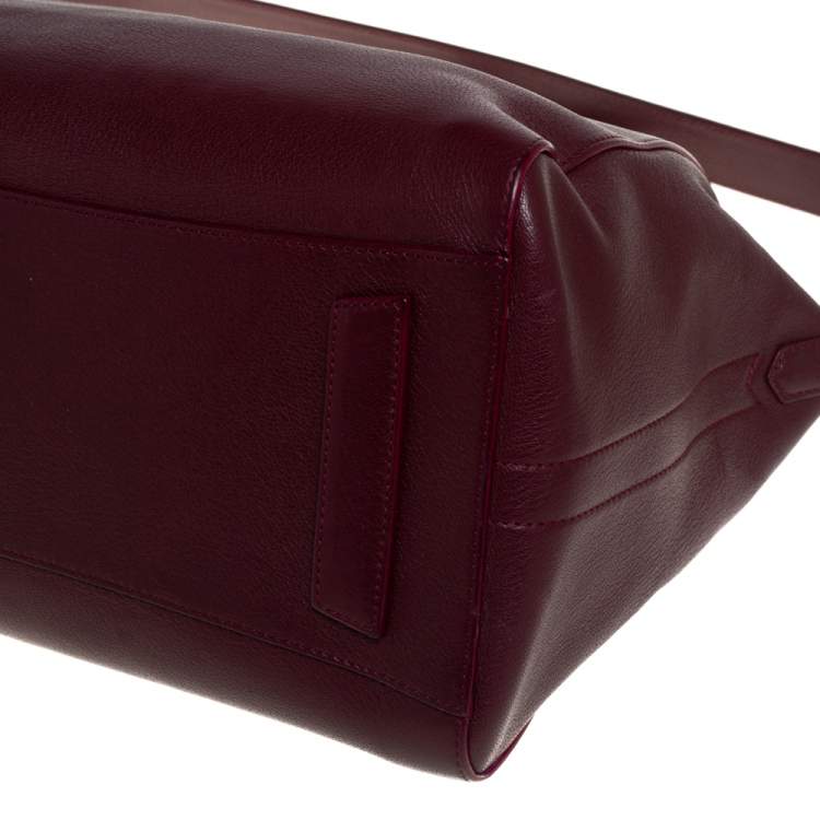 مملوكة مسبقًا Givenchy Burgundy Leather Medium Antigona Satchel