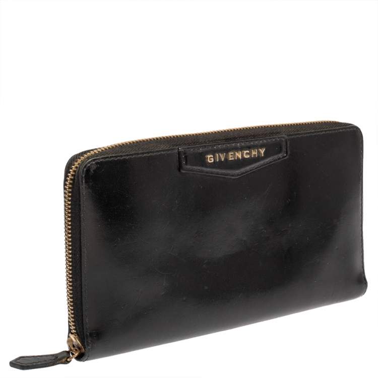 Pre Owned Givenchy Black Leather Antigona Zip Around Wallet