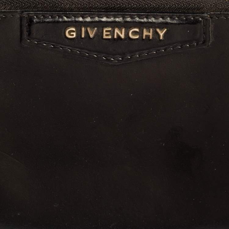 Pre Owned Givenchy Black Leather Antigona Zip Around Wallet