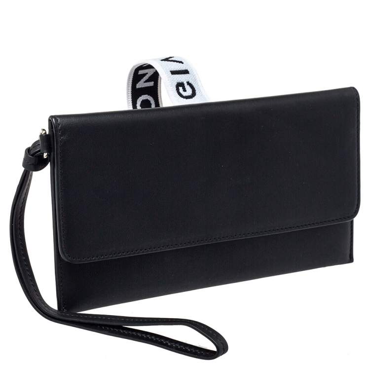 Pre Owned Givenchy Black Leather Flap Wristlet Clutch