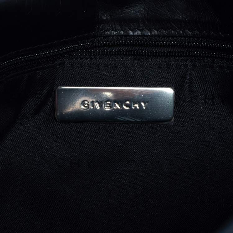 مملوكة مسبقًا Givenchy Black Leather Baguette
