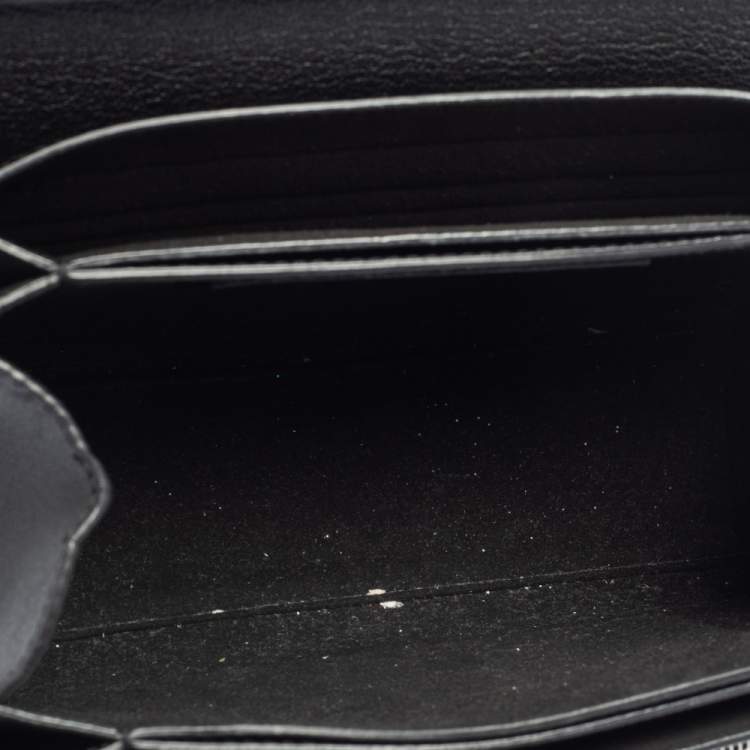 Pre Owned Givenchy Black Leather GV3 Crossbody Bag
