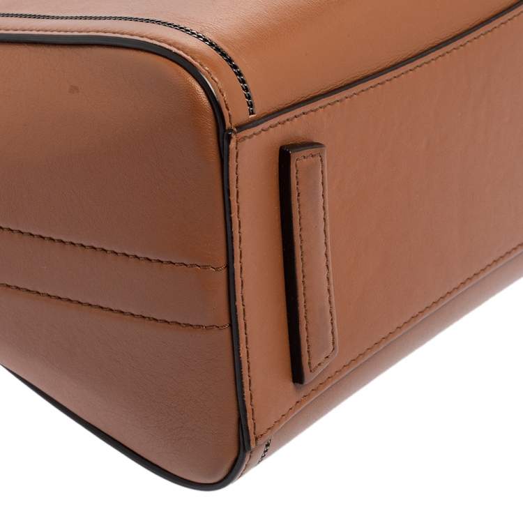 مملوكة مسبقًا Givenchy Brown Leather Mini Antigona Satchel