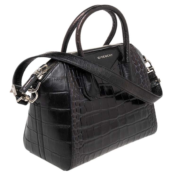 مملوكة مسبقًا  Givenchy Black Croc Embossed Leather Antigona Satchel