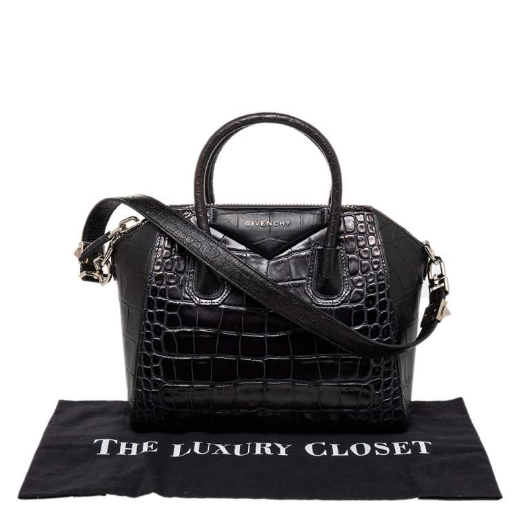 مملوكة مسبقًا  Givenchy Black Croc Embossed Leather Antigona Satchel