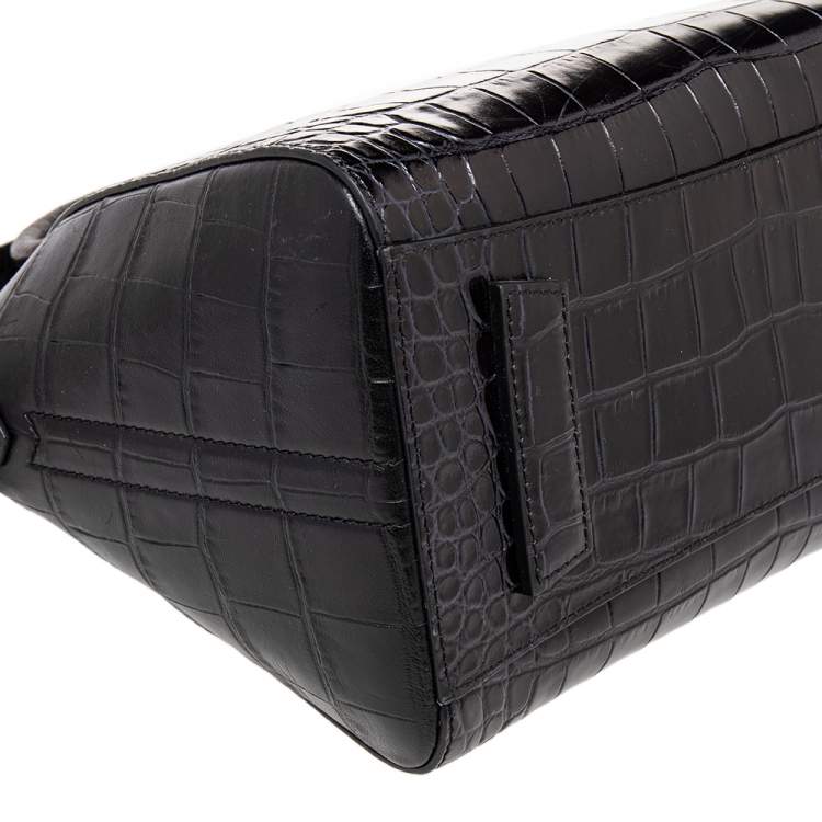 مملوكة مسبقًا  Givenchy Black Croc Embossed Leather Antigona Satchel