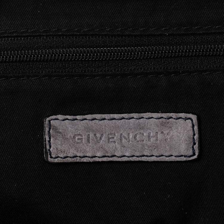 مملوكة مسبقًا Givenchy Pale Mauve Crinkled Leather Old Medium Pandora Shoulder Bag