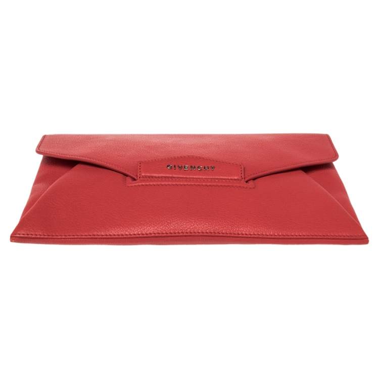Pre Owned Givenchy Red Leather Medium Antigona Envelope Clutch