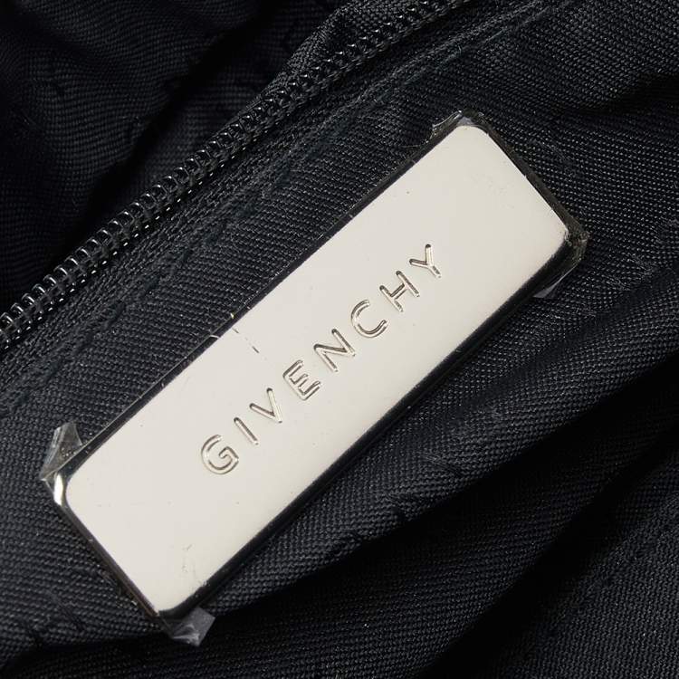 Pre Owned Givenchy Black Leather Zip Shoulder Bag