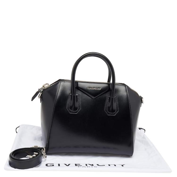 Pre Owned Givenchy Black Leather Small Antigona Satchel