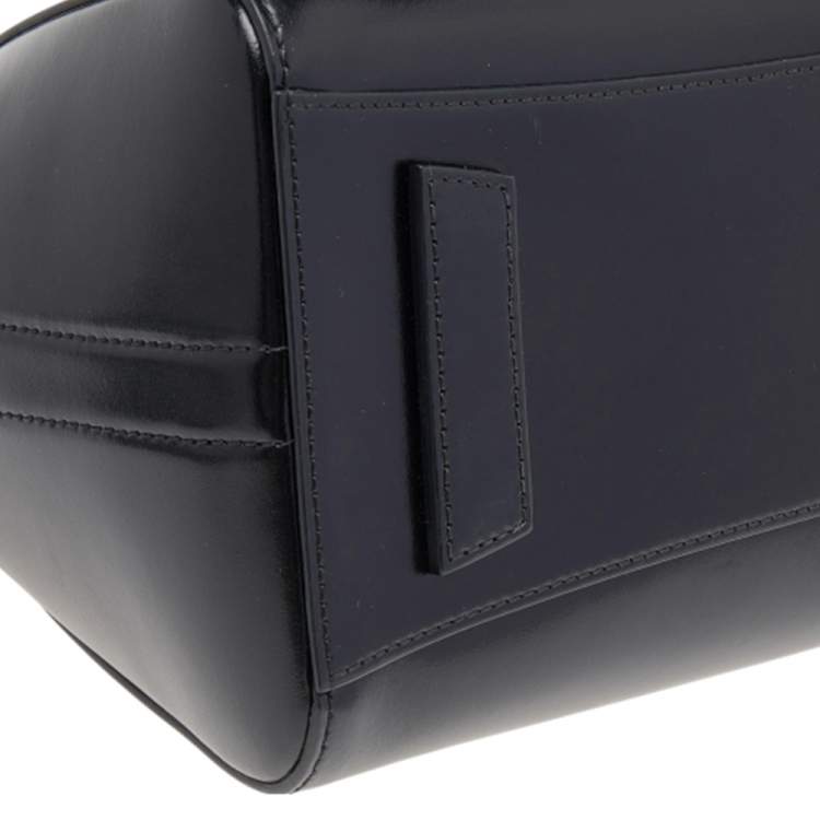 Pre Owned Givenchy Black Leather Small Antigona Satchel